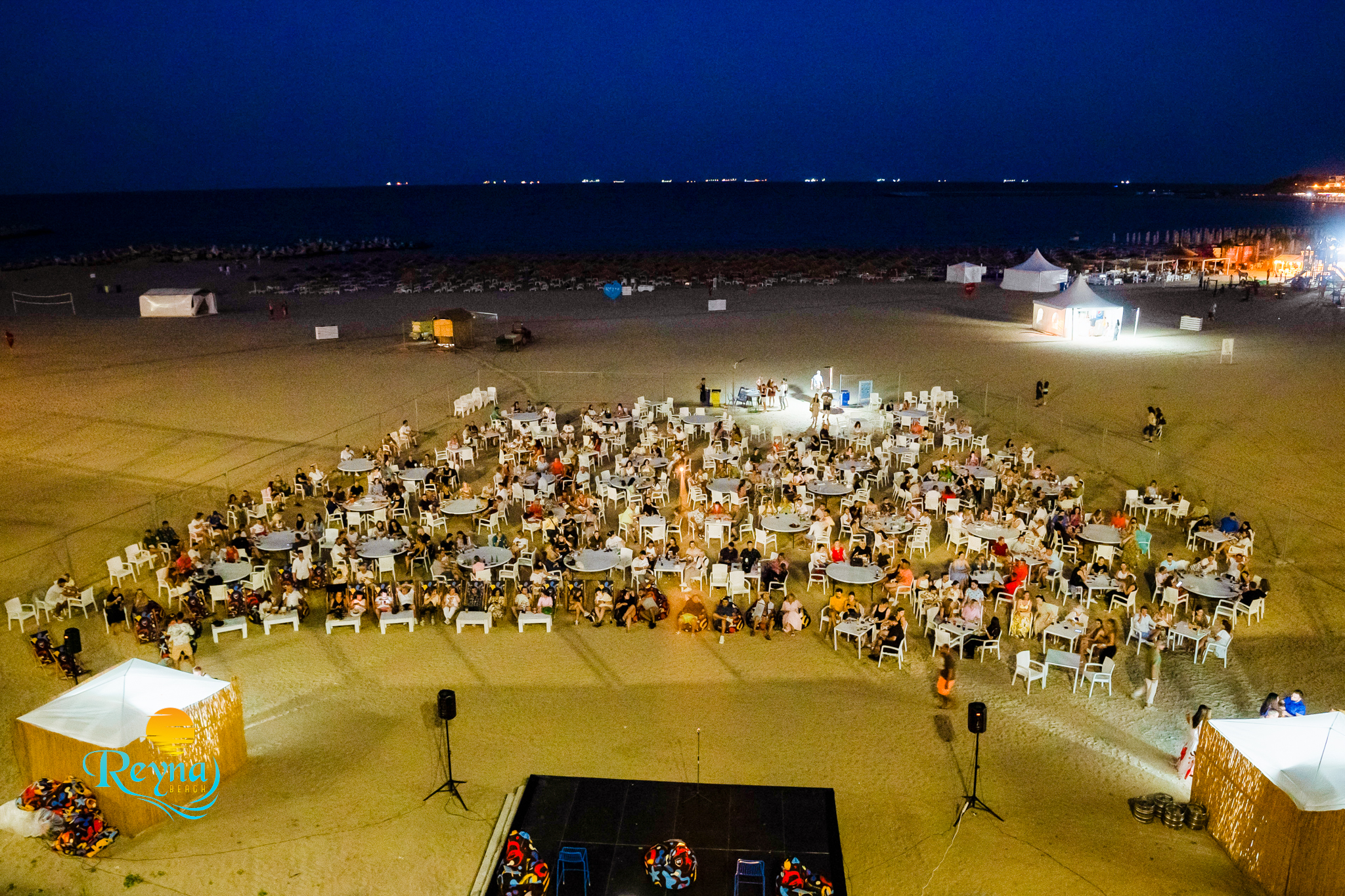 Reyna beach